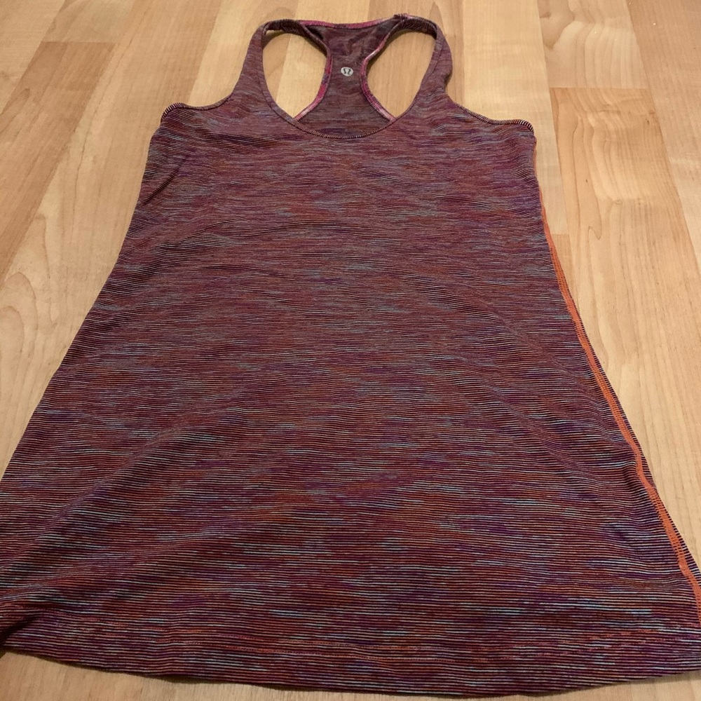 Lululemon racerback tank top shirt size 8 medium